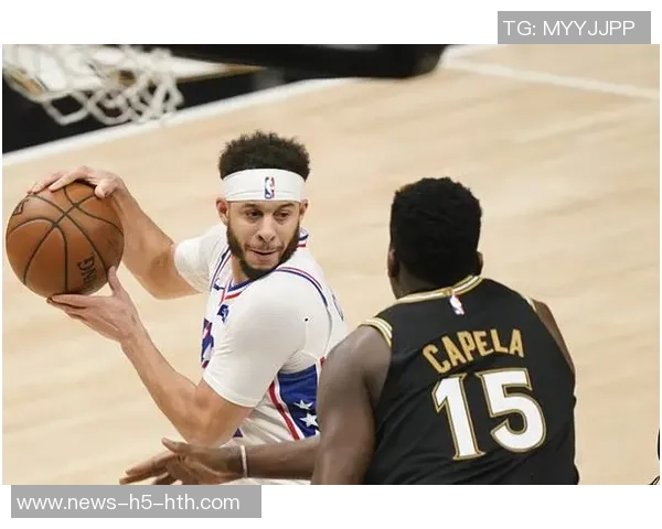 芬奇分析对手无球跑动致我队被动外线防守表现不佳需改进 芬奇分析对手无球跑动致我队被动外线防守表现不佳需改进